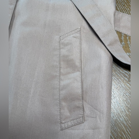Misty Harbor Belted Beige Trench Coat Pockets Lined Water Resistant Size Large - Picture 13 of 15